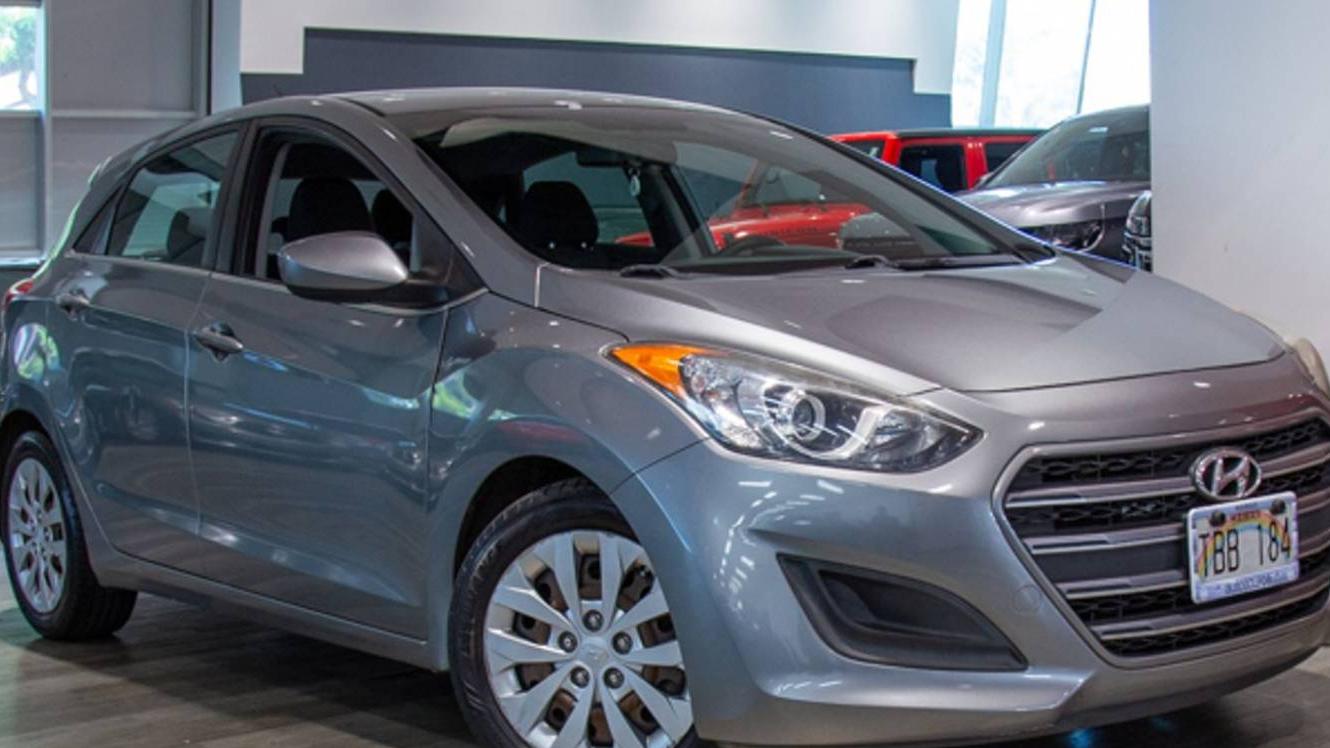 HYUNDAI ELANTRA GT 2017 KMHD35LH8HU365615 image